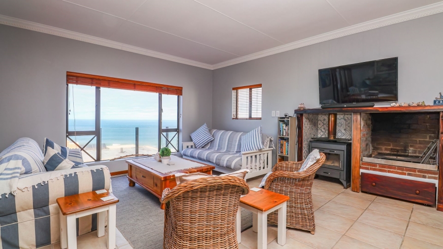 4 Bedroom Property for Sale in Jongensfontein Western Cape
